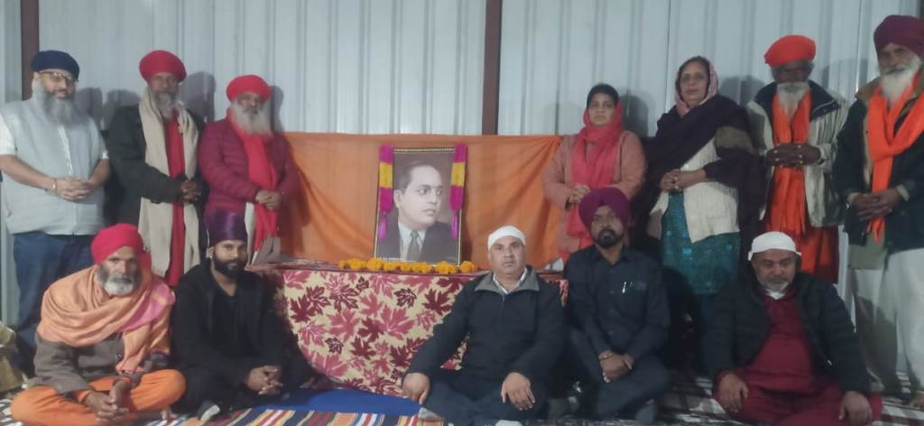 ਸ੍ਰੀ ਚਰਨਛੋਹ ਬੇਗਮਪੁਰਾ ਖੁਰਾਲਗੜ ਸਾਹਿਬ ਚ ਬਾਬਾ ਸਾਹਿਬ ਡਾ ਅੰਬੇਡਕਰ ਪ੍ਰੀਨਿਰਵਾਣ ਦਿਵਸ ਮਨਾਇਆ